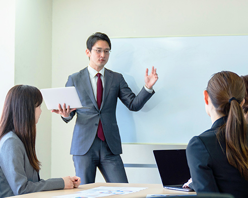 社内研修の様子